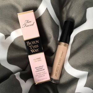 Born This Way Concealer Light ✨